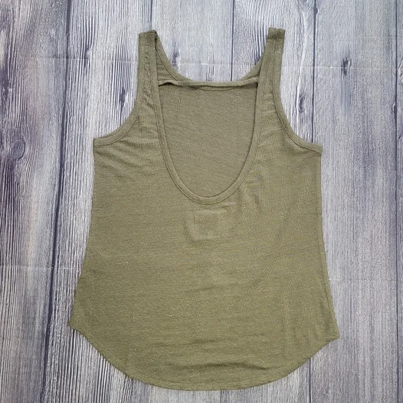Chaser NWT Sage Green Linen Low Back Tank Top - Picture 4 of 9